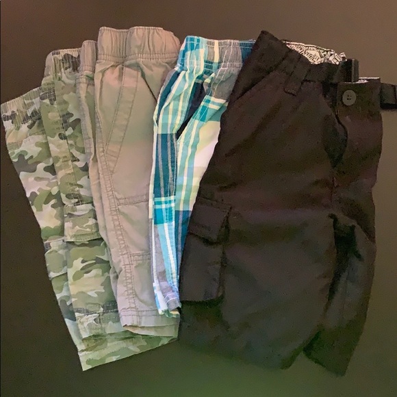 Boys shorts size 5/6 - Picture 3 of 3